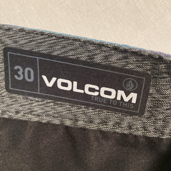 Volcom frickin surf & Turf shorts 30 teal stripes - Picture 10 of 16